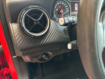 Mercedes-Benz GLA 200 *ACC*PDC*NAVI*TOTWINKEL*KLIMA*LED*