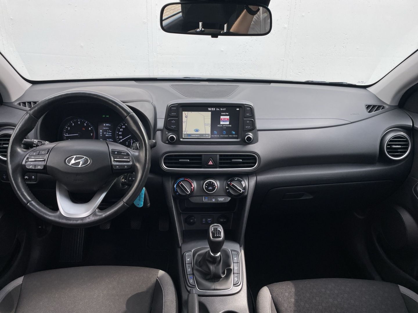 KONA 1.0 T-GDI Trend 2WD LED/Kamera/Navi/GRA/App