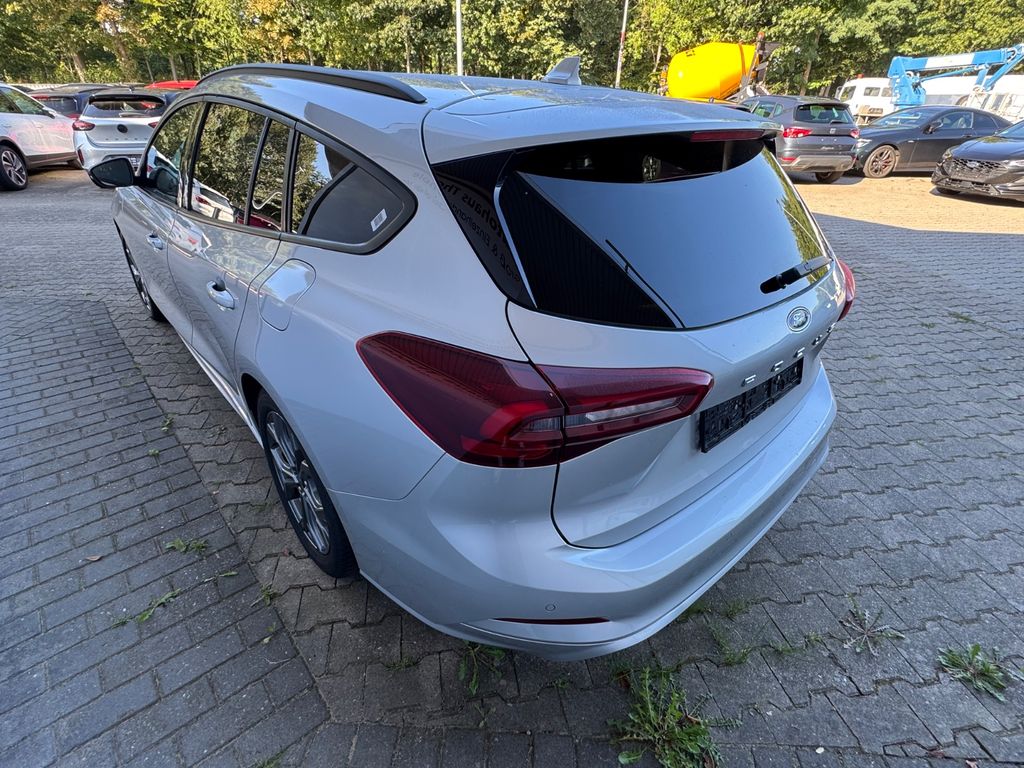 Ford Focus — fotografia 3