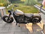 Harley-Davidson Street Bob 114 Custom Bobber J&H etc. NP34.000.- - HARLEY-DAVIDSON STREET BOB CUSTOM