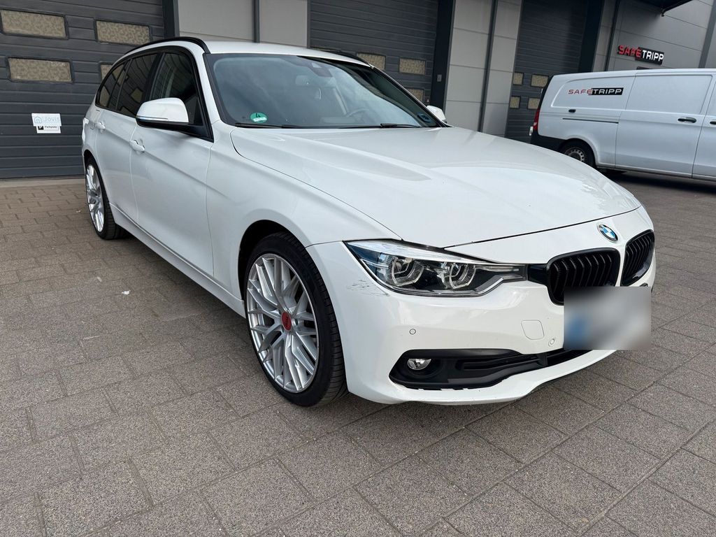 Image of BMW 320