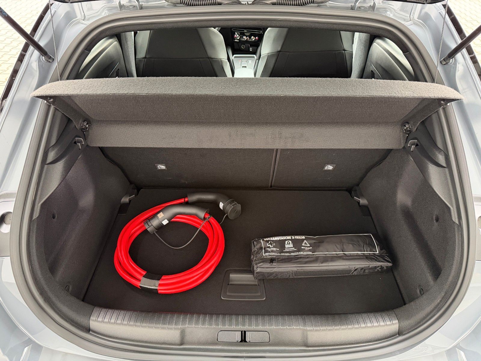 Fahrzeugabbildung Opel Mokka e GSE Kamera,LED,Matrix,Navi,SHZ,Keyless