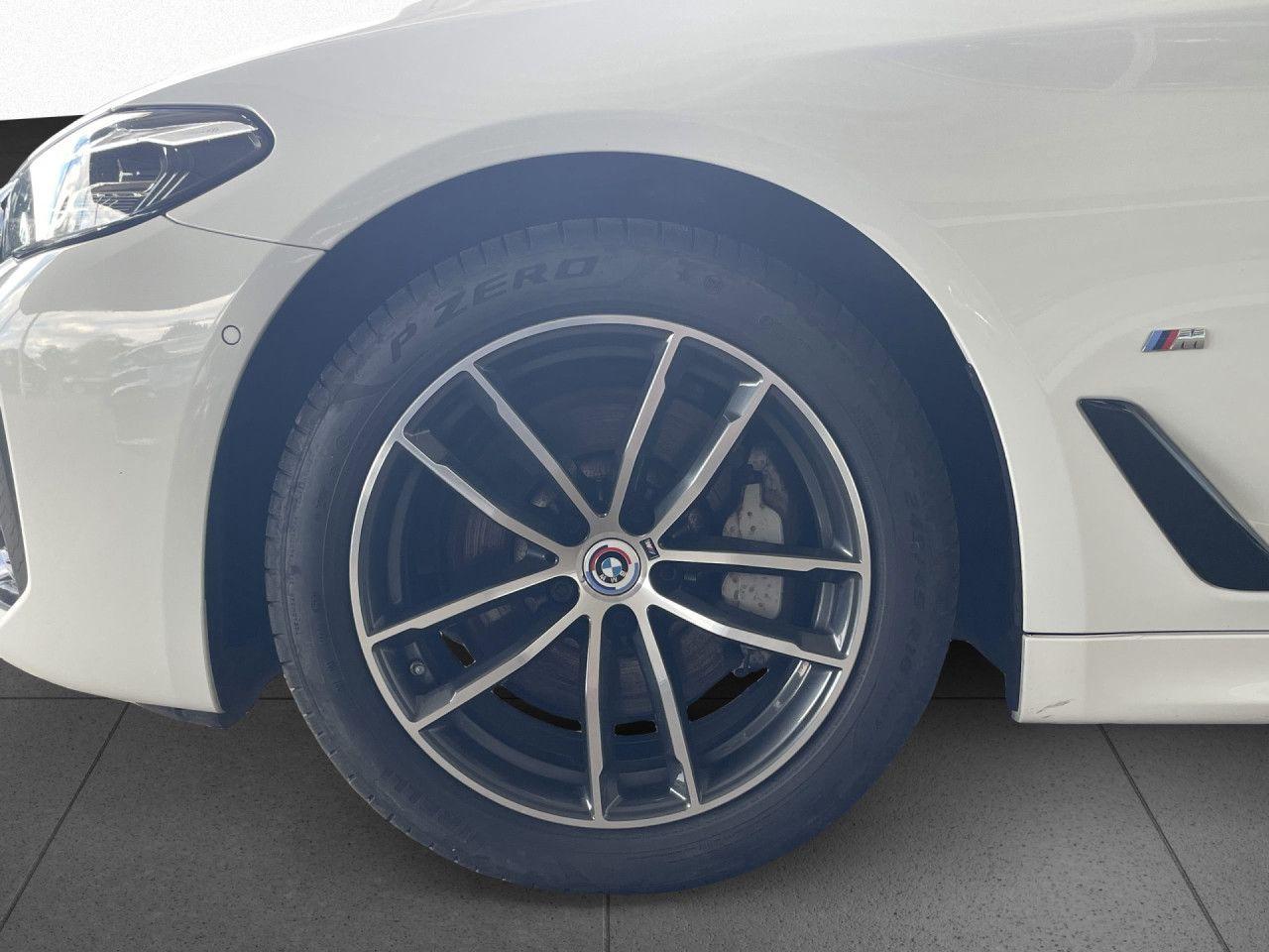 BMW 530i xDr T M SPORT,AHK,Pano,HUD,Sthzg,ACC,RFK