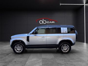 Land-Rover Defender - 3