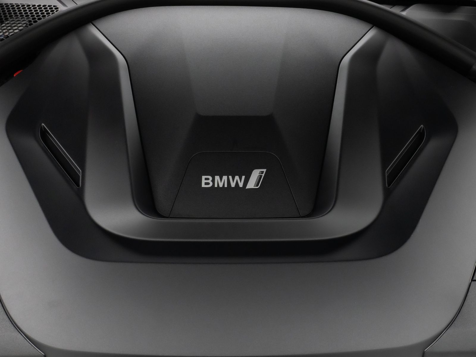 Fahrzeugabbildung BMW i4 eD40 M Sport Kamera DAB H/K Komfort 18Zoll
