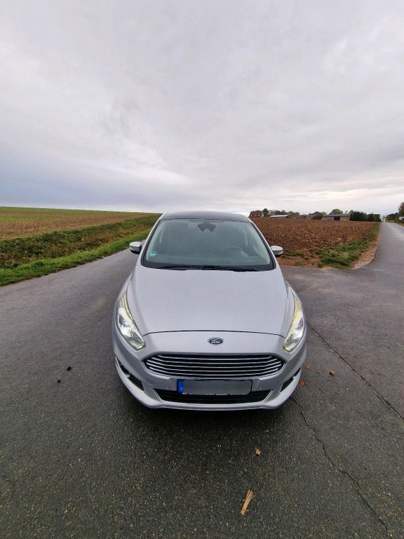 Image of Ford S-Max