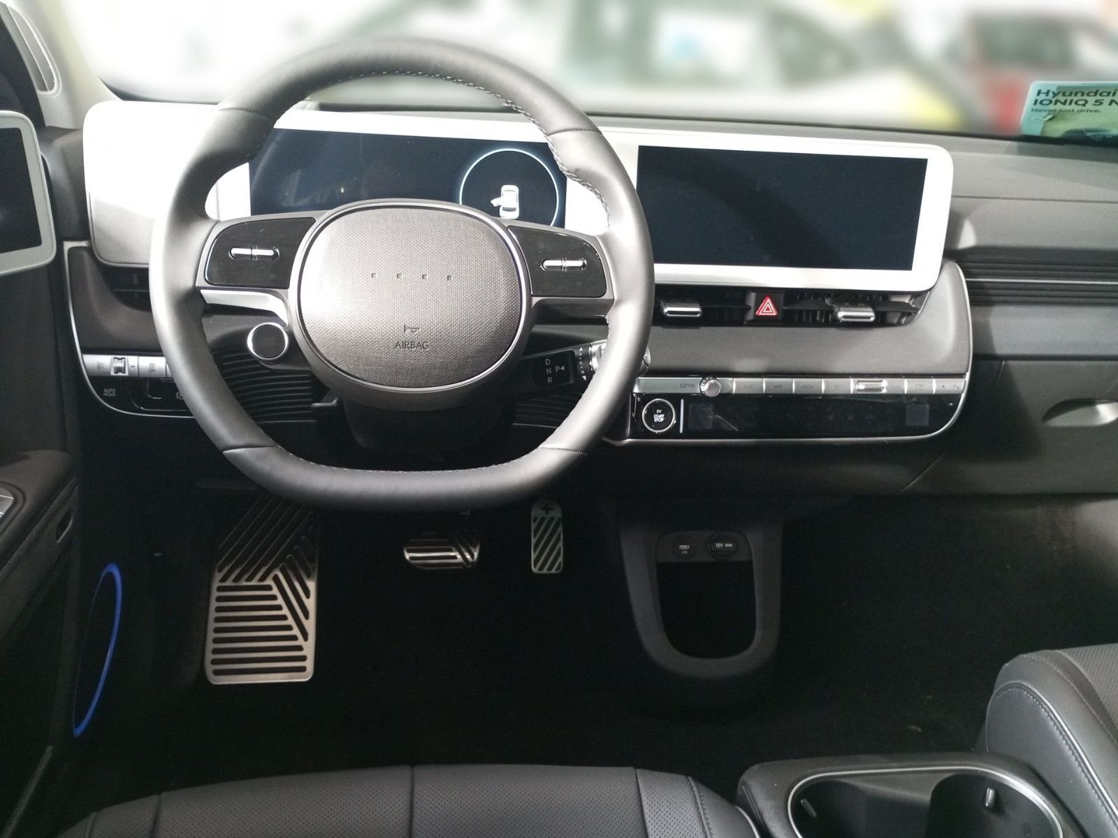 Fahrzeugabbildung Hyundai IONIQ 5 UNIQ 4WD Relax+Kamera-Paket+Panormadach
