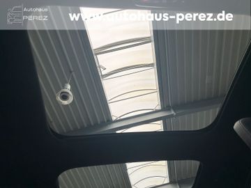Mercedes E 200 - 12