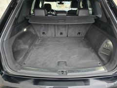 VW Touareg 4Motion R-line Black Edition 286PS