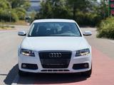 Audi A4 Lim. Attraction AUTOMATIK' 1.HAND - gebrauchte Audi A4 aus dem Jahr 2010