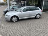 Audi A3 1.9 TDI S tronic  Sportback  - Audi A3 aus 2007: 1.9