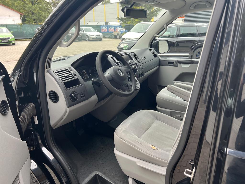 Volkswagen T5 Caravelle