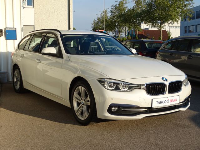 BMW 320d Touring Aut EffD Sport Line Navi LEDer Mem.