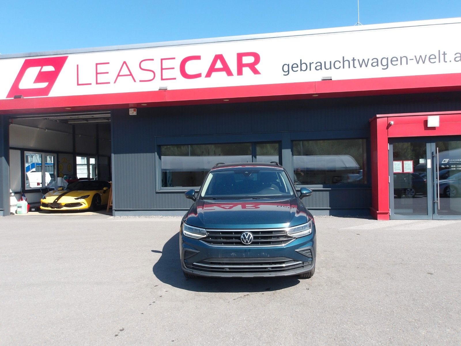 Volkswagen Tiguan Life TDI DSG "AHV" EXP € 13250.-- imagem 2