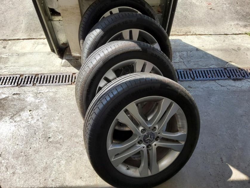Fahrzeugabbildung Mercedes-Benz GLA 200 Score AUTOMATIK XENON PLA erst 23.200km