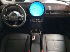 Fahrzeugabbildung MINI Cooper C 1,5 Sportautomatic John Cooper Works Tr