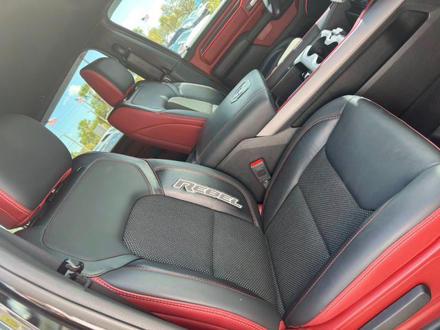 Dodge RAM Rebel 1500 4x4 Crew Cab unfallfrei