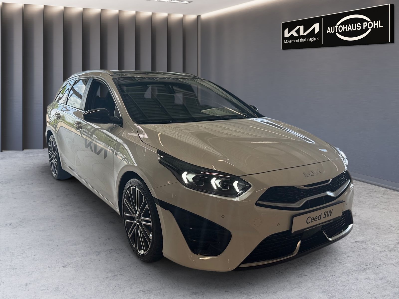 Fahrzeugabbildung Kia CEED_SW 1.5T DCT7 GTL TEC LEDER GD 18Z