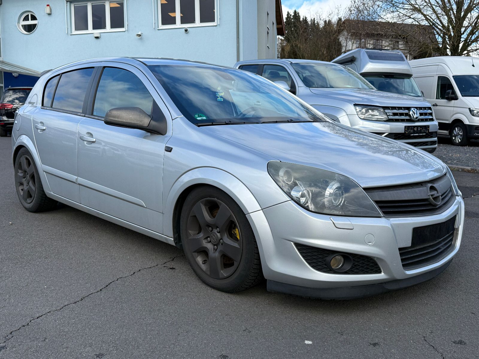 Fahrzeugabbildung Opel Astra H 1.9 CDTI Lim. Innovation "110 Jahre" PDC