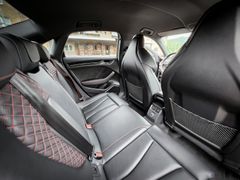 AUDI RS3 Limousine 2.5 TFSI quattro *black Edition