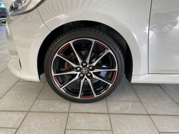 Toyota Yaris Hybrid 1.5 VVT-i GR SPORT