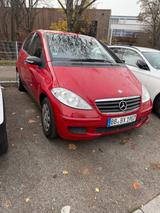 Mercedes-Benz A 150 CLASSIC Classic AHK* KLIMA* - Mercedes-Benz A 150 in Stuttgart