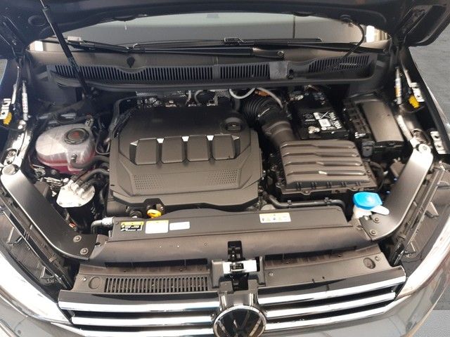 Fahrzeugabbildung Volkswagen Touran 4All 2.0TDI DSG Pano AHK 7-Sitzer Navi