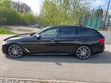 BMW M550d xDrive /Keramik Vers./Har/kan/2 Hand  - BMW M550 von privat