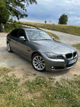 BMW 320i - Facelift (Steuerkette neu!) - BMW 3er Reihe aus 2009: Facelift