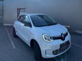Renault Twingo Urban Night - gebrauchte Renault Twingo aus dem Jahr 2024