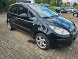 Mitsubishi Colt CZ3 Lim. 5-trg. 1.1 Invite   Tüv Neu !! - Mitsubishi Colt aus 2004