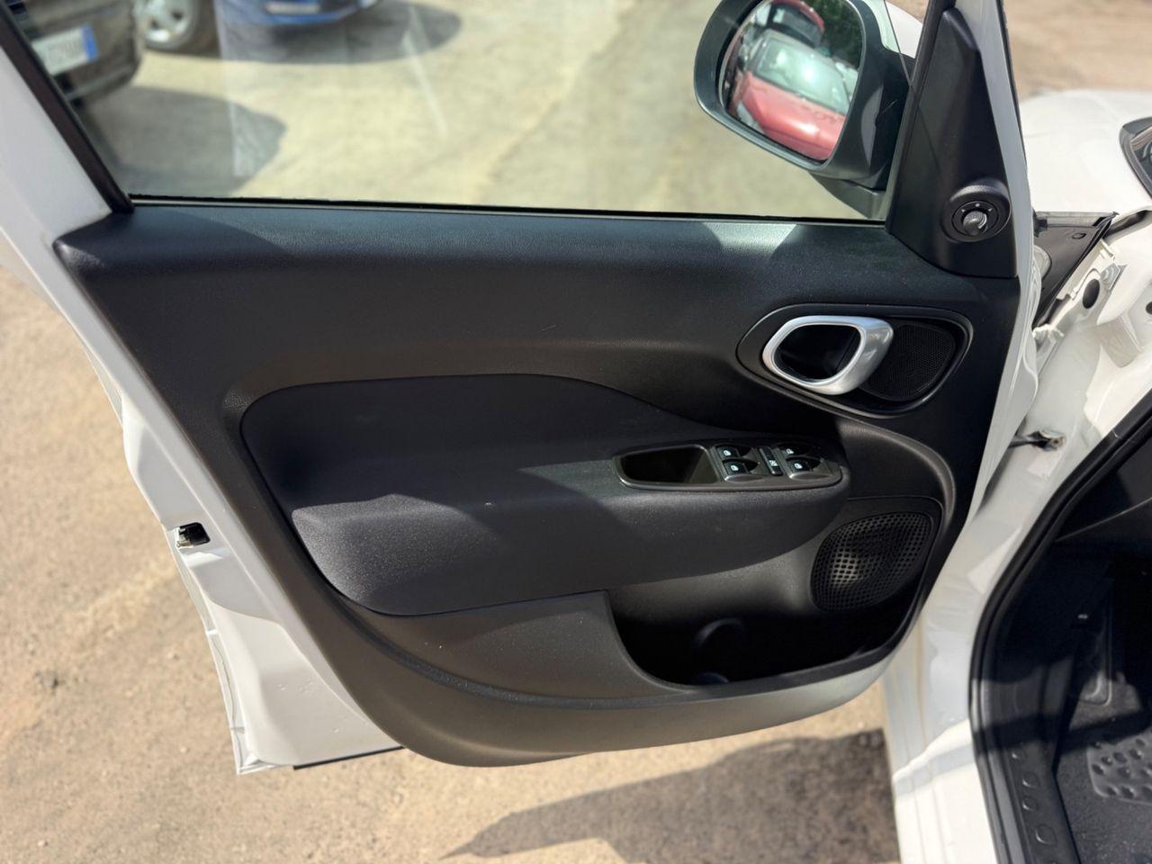 Fiat 500L 2015 — photo 8
