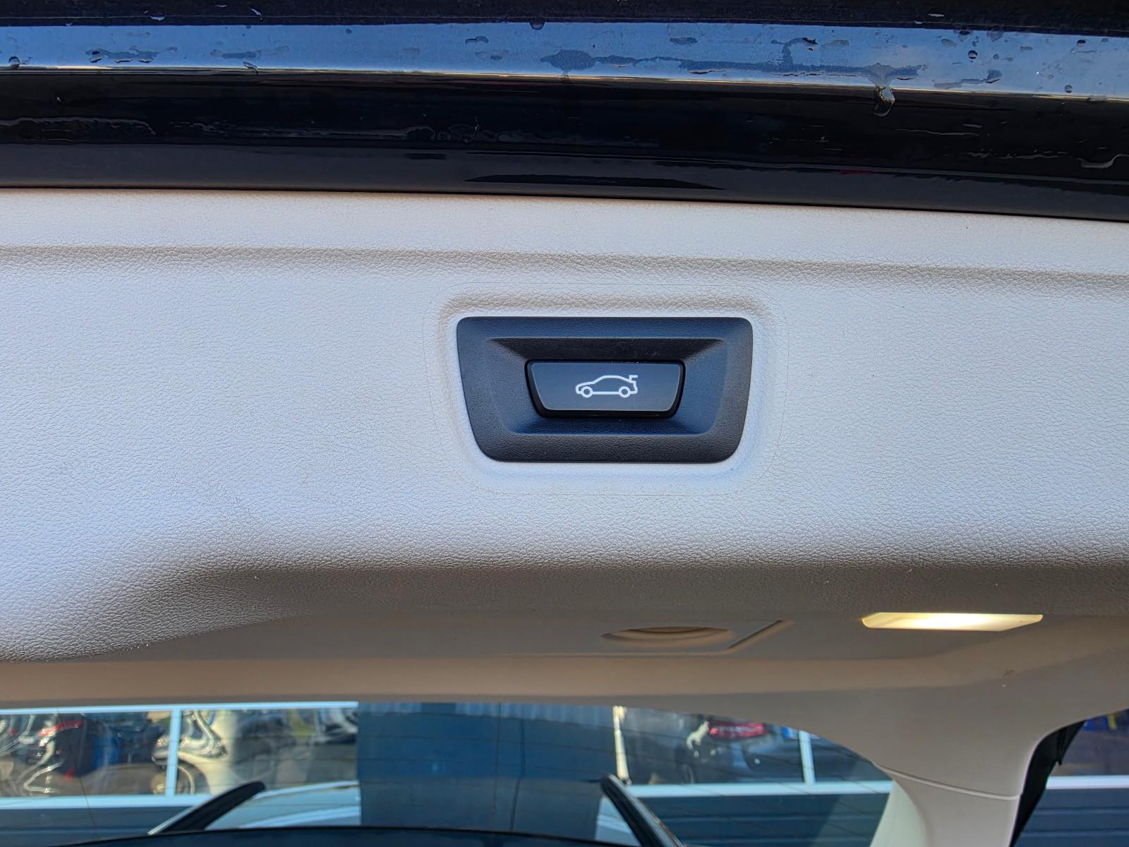 BMW 318d Advantage TÜV Neu/LED/Virtuell Cockpit/Navi