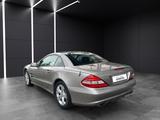 Mercedes-Benz SL 350 Shzg*Navi*Bi-Xenon*Airscarf*Memory - Mercedes-Benz SL 350 mit Benzin-Antrieb