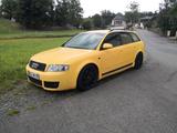 Audi A4 1.8 T Avant - S-Line / RS-Optik - Audi A4 aus 2003: Line