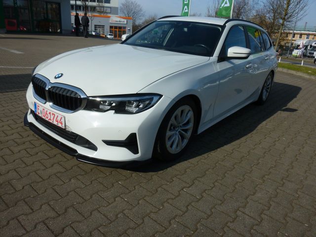 BMW 318 Baureihe 3 Touring 318 d Advantage