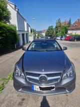 Mercedes-Benz E 250 Cabriolet, Top gepflegt - Mercedes-Benz E 250 in Stuttgart