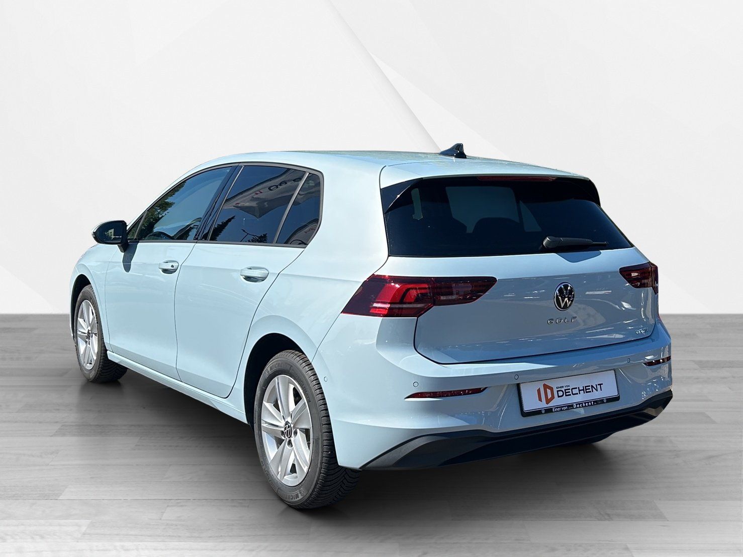 Fahrzeugabbildung Volkswagen Golf VIII 1.5 eTSI 85 kW Life Kamera,LED,Navi,LM