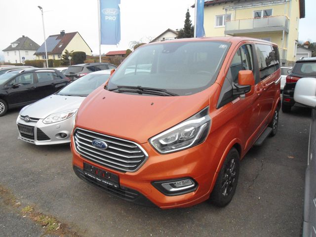 Ford Tourneo Custom ** Titanium / AHK ** mit Garantie