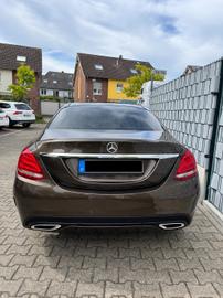 صورة 5 لـ 2015 Mercedes-BENZ C 220