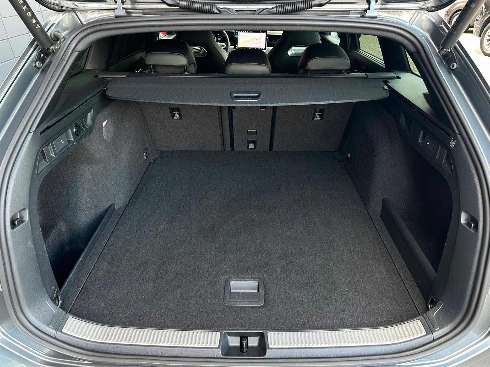 Volkswagen Passat 2.0TDI R LINE MATR#ACC#KEY#VIRTUL#MASSAGE, миниатюра 7