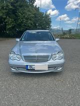 Mercedes-Benz C 200 ELEGANCE/ TÜV 04/27/ Service Neu - gebrauchte Mercedes-Benz C 200 aus dem Jahr 2006