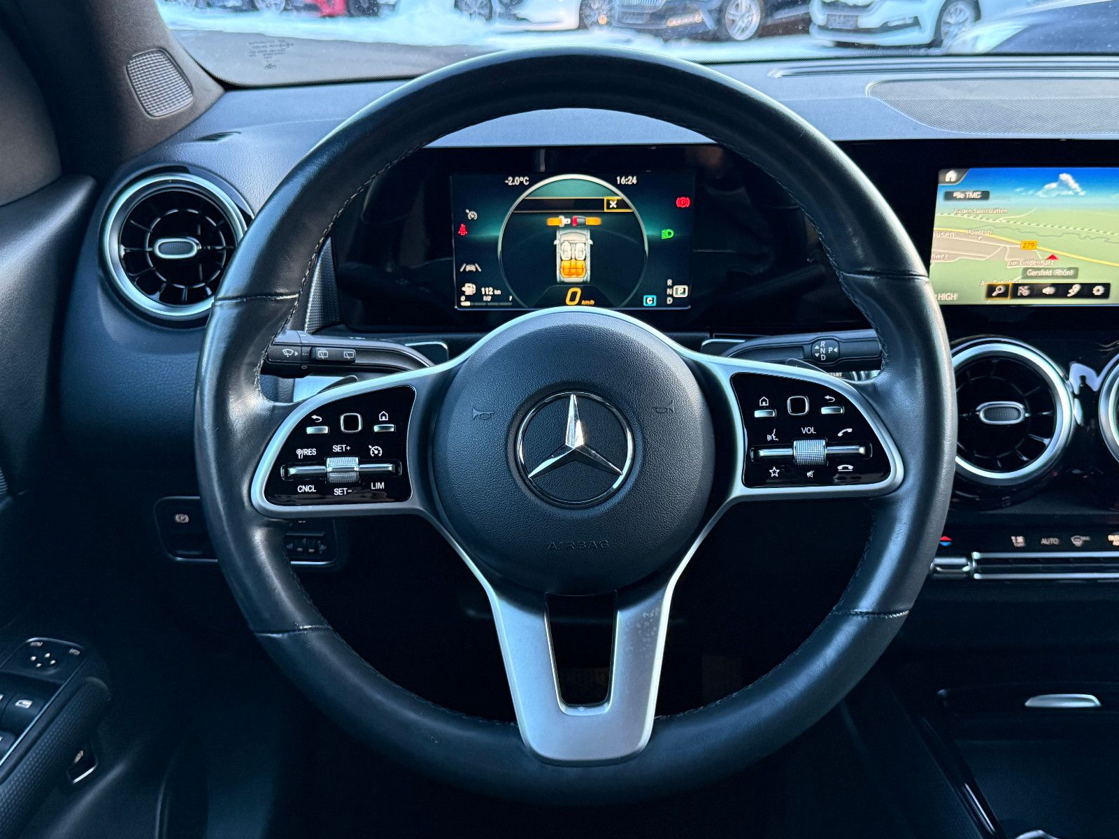 Fahrzeugabbildung Mercedes-Benz GLB 220d 4Matic Aut AHK DAB Navi Memory SHZ PDC