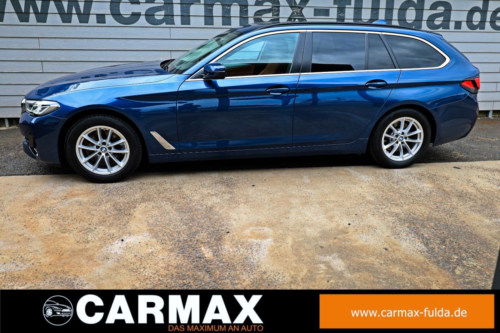 Fahrzeugabbildung BMW 520dA Touring Leder,Navi,LED,SH,PDC,el. AHK,Park