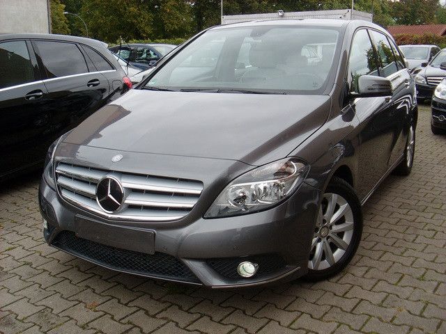 Mercedes-Benz B 200 Automatik / 23.528 Kilometer