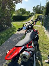 Ducati Hypermotard 698 Mono RVE - 2024 - Sportpaket - DUCATI HYPERMOTARD 698 MONO RVE
