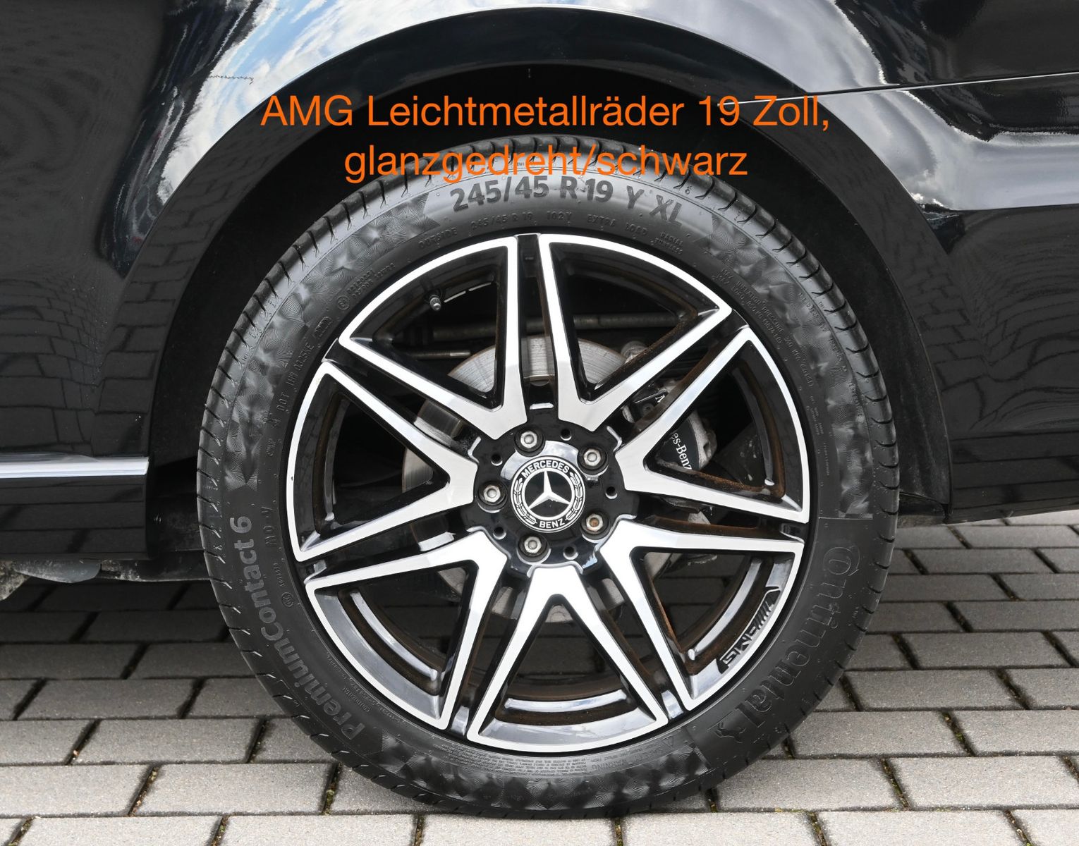 Fahrzeugabbildung Mercedes-Benz V 250 d 4Mat. AMG extralang °AIRMATIC°AHK°STHZ°