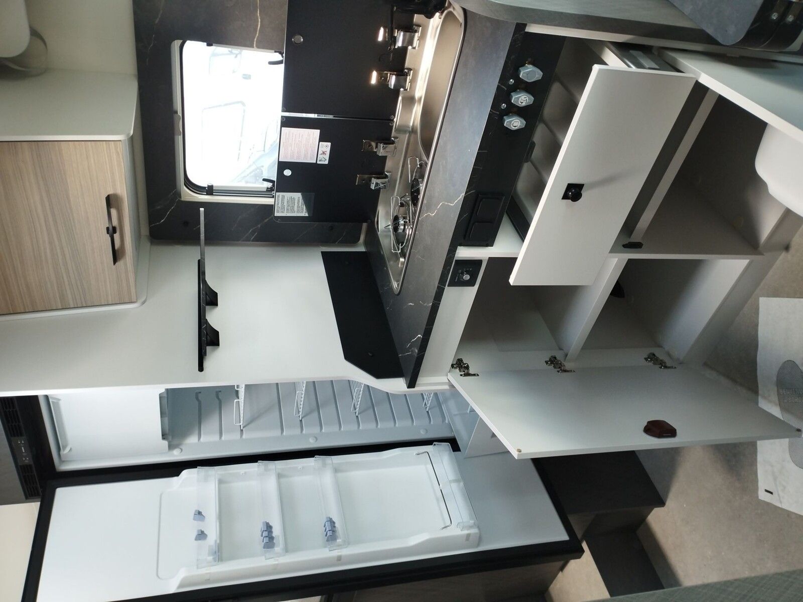 Fahrzeugabbildung Etrusco T-Modell Base 6.9 SBC ACC,Solar,Markise,LTE,TV