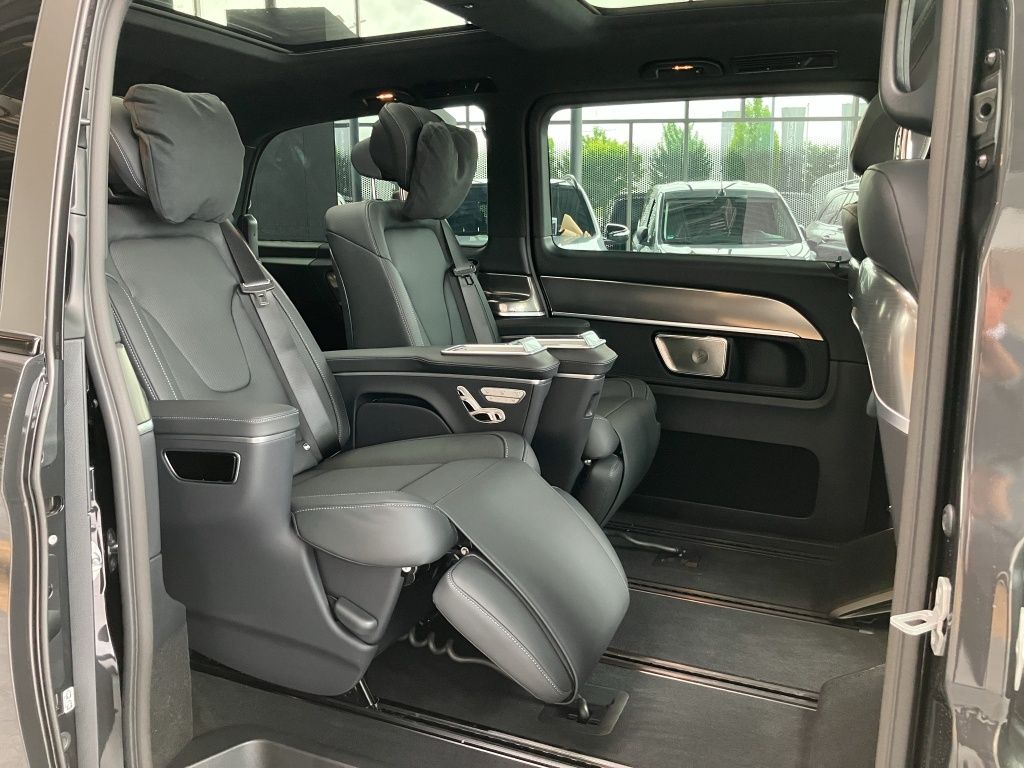 Fahrzeugabbildung Mercedes-Benz V 300 d 4MATIC EXCLUSIVE Lang AHK*Leder*Navi*