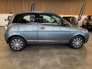 Lancia Ypsilon 1.4 8V Oro *KLIMAAUT.*2.HD*TÜV 062027*